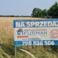 Działka na sprzedaż