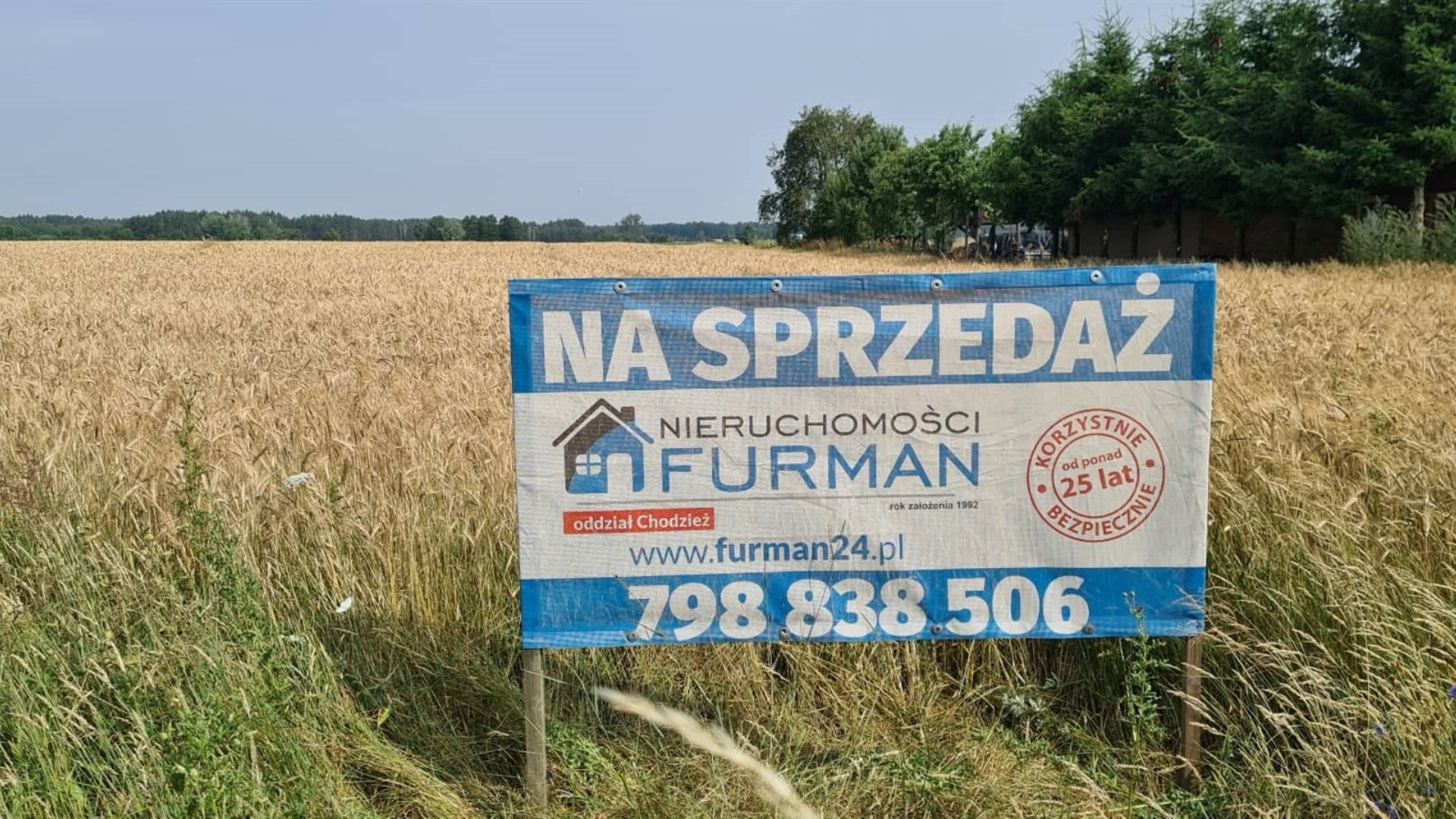 Działka na sprzedaż