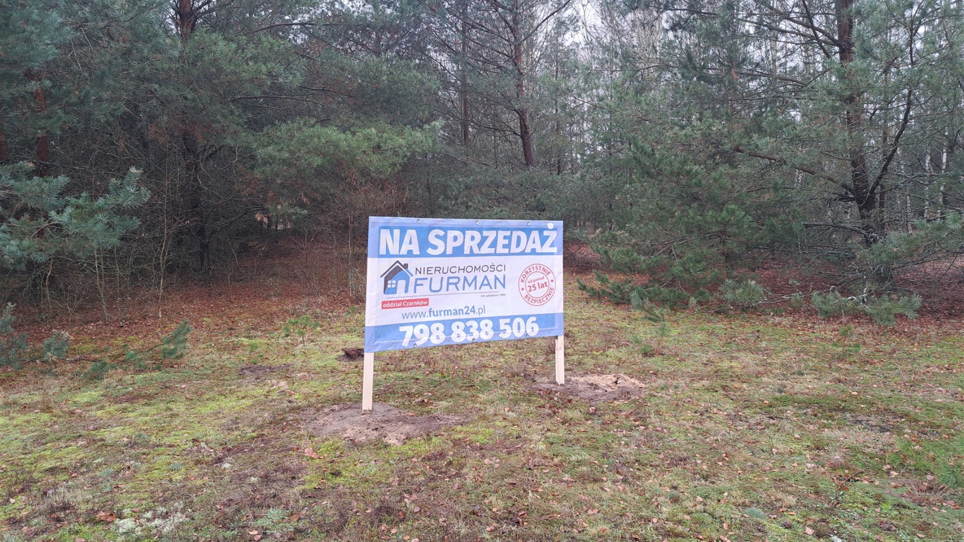 Działka na sprzedaż