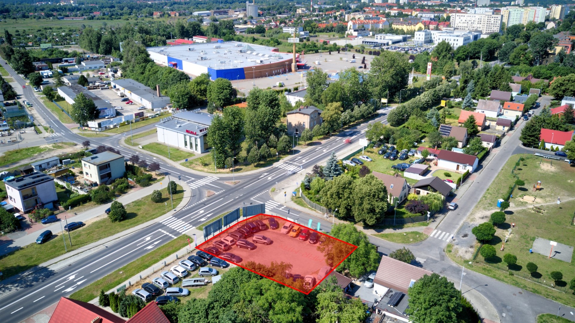 Działka na sprzedaż