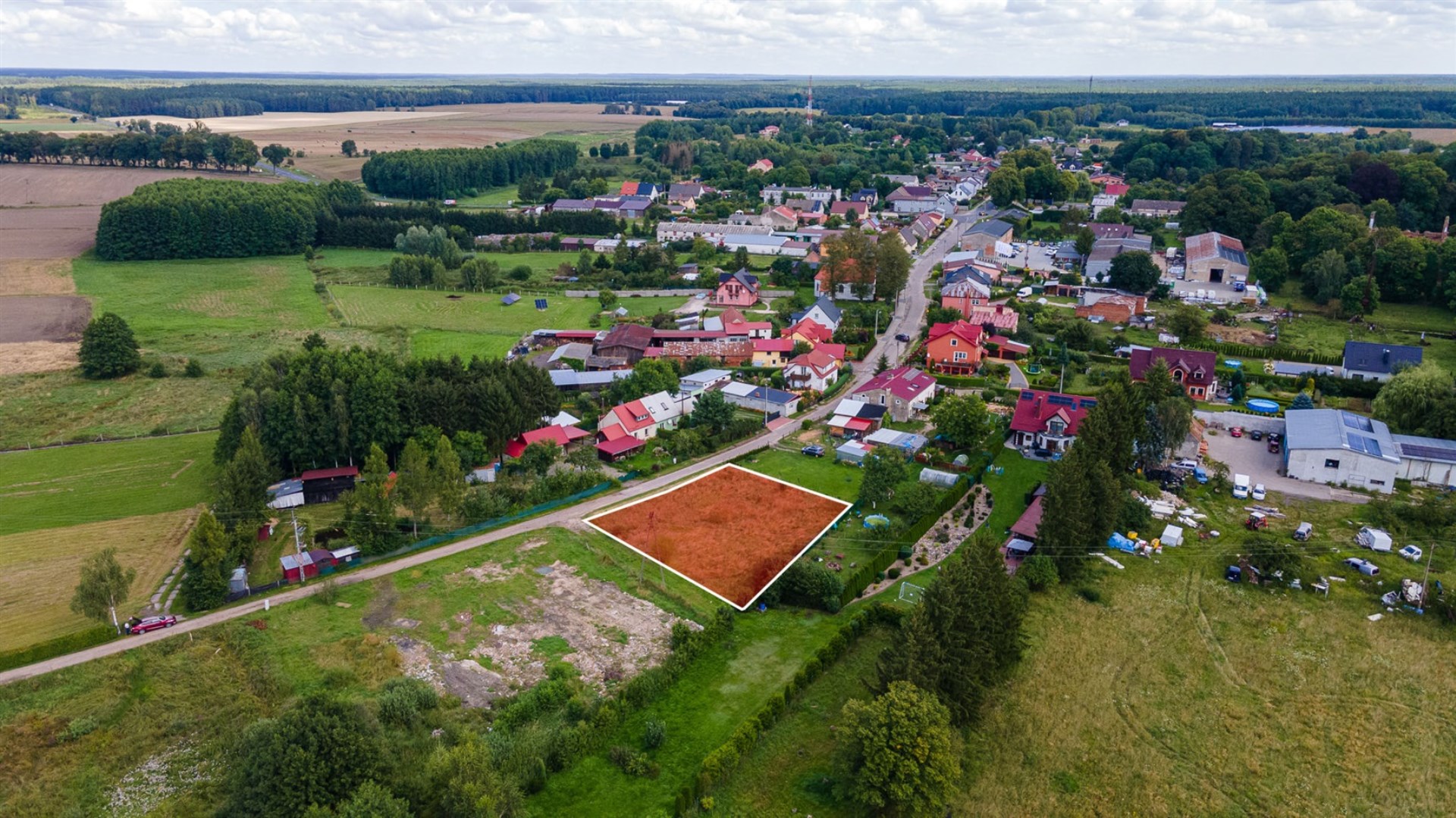 Działka na sprzedaż