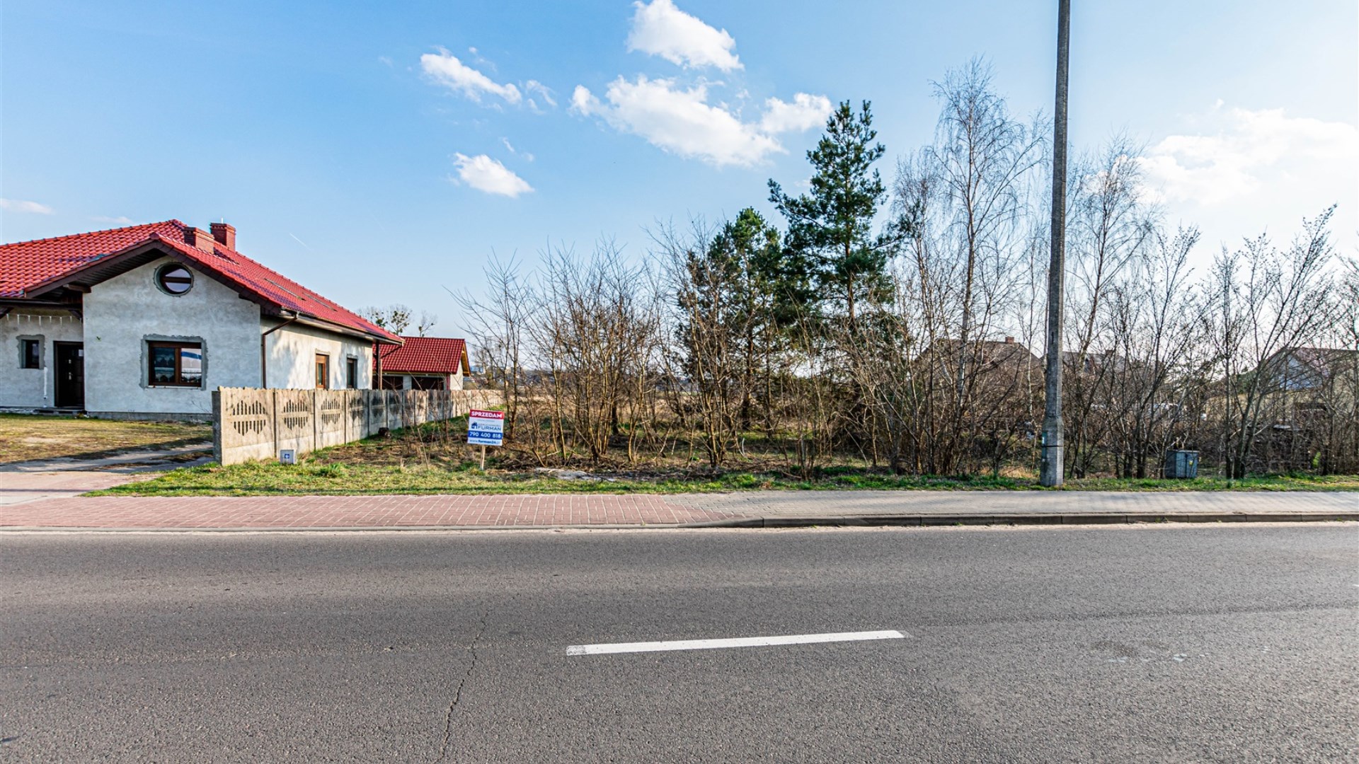 Działka na sprzedaż