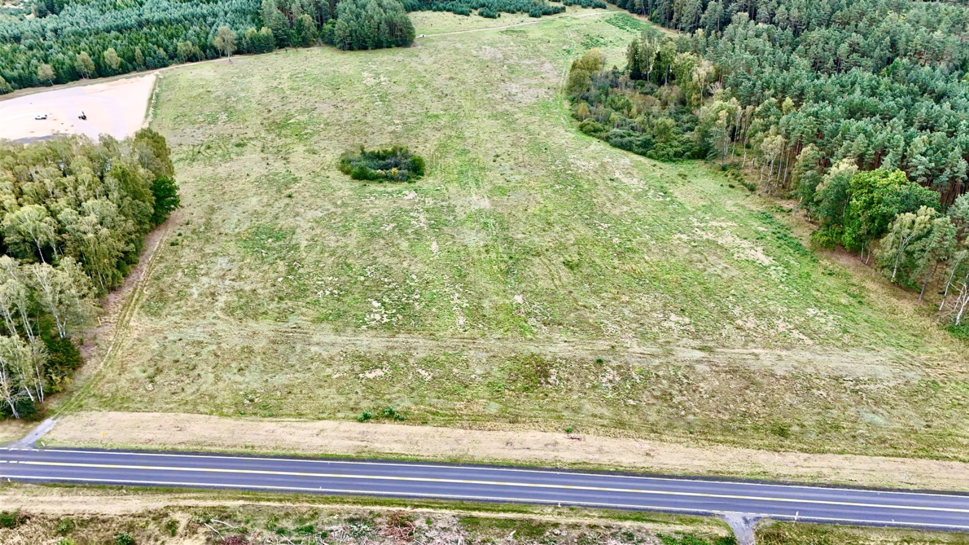 Działka na sprzedaż