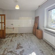Dom na sprzedaż