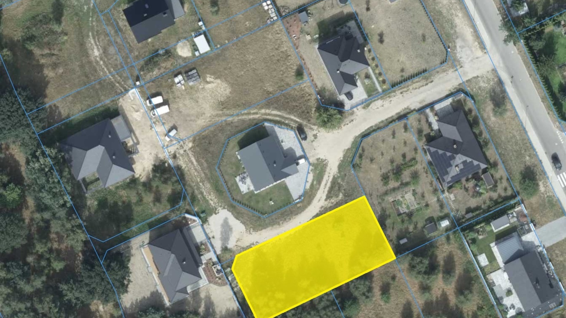 Działka na sprzedaż