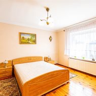 Dom na sprzedaż