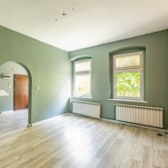 Dom na sprzedaż